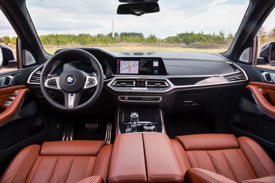 Торпедо BMW X7 xDrive50i M Sport (G07) 2019 года  (NA) (фото 102 из 108)